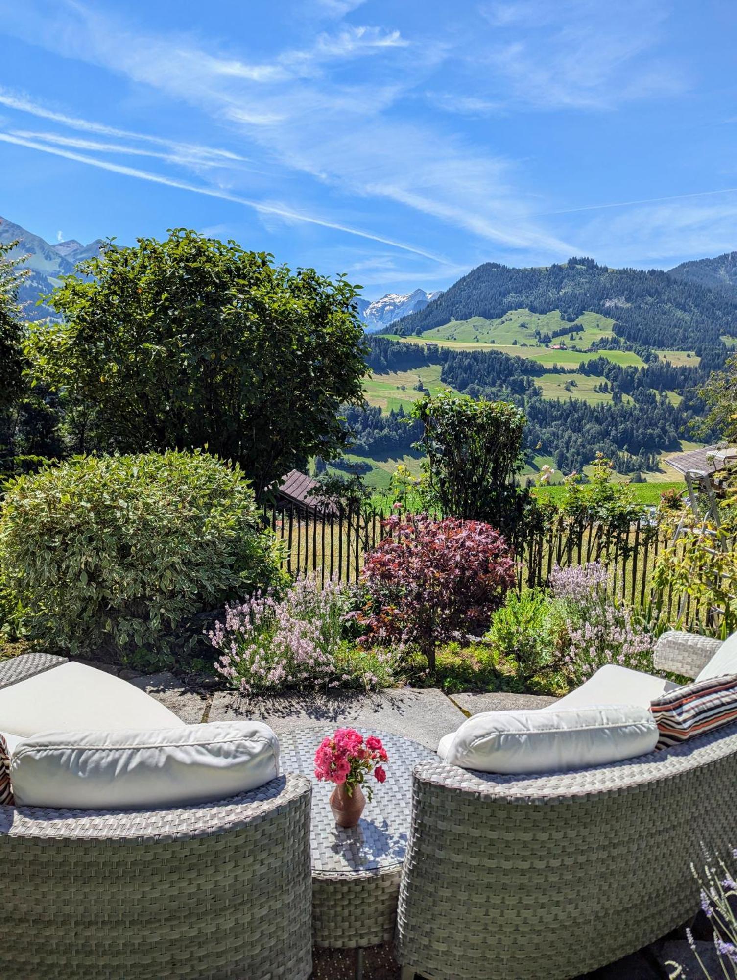 Swiss Mountain-Valley View Lodge Erlenbach im Simmental Exterior photo